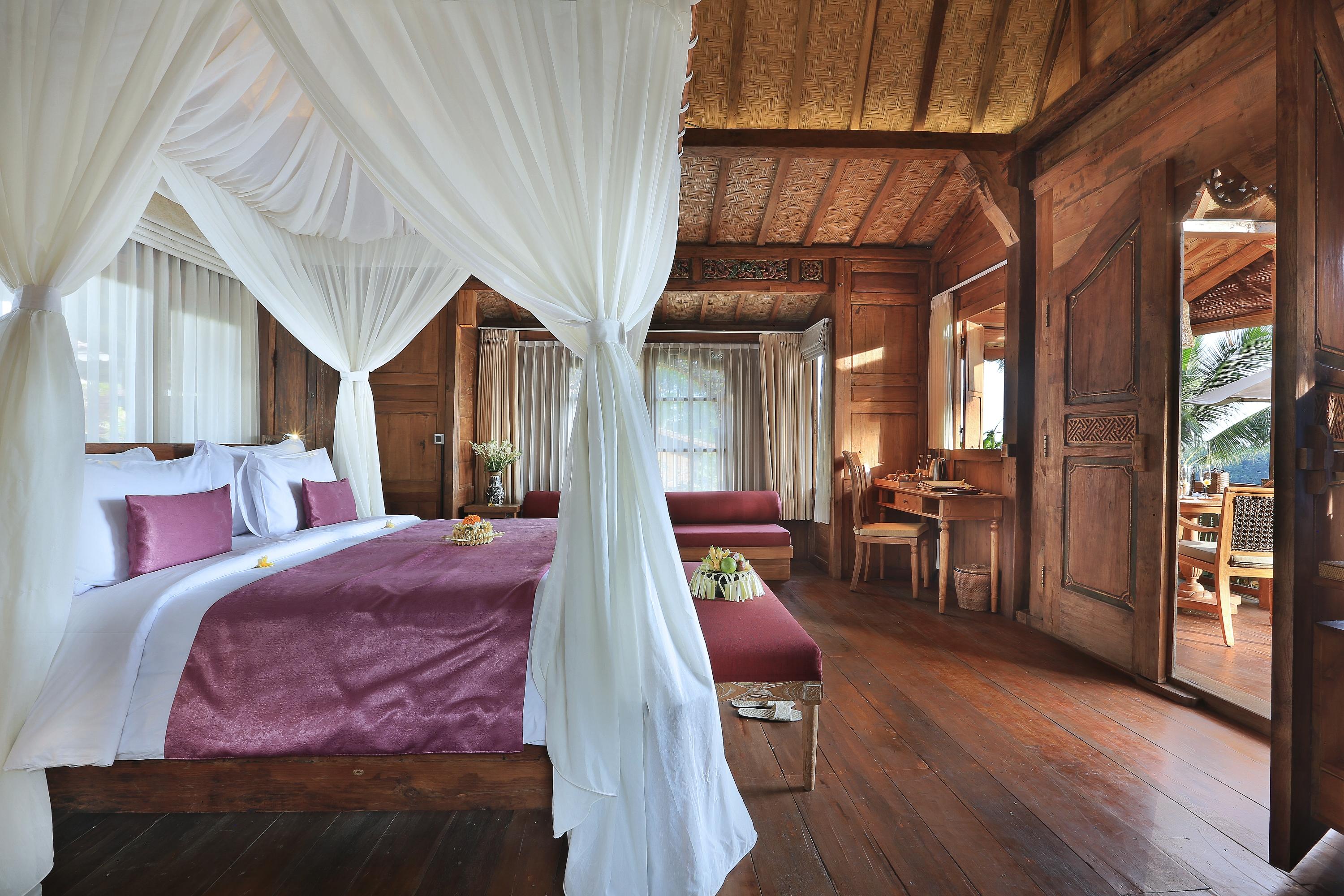 Pramana Watu Kurung Hotell Ubud Exteriör bild A bedroom at the resort
